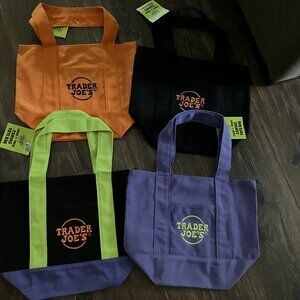 🎃 Trader Joe’s Mini Canvas Tote Bags — Halloween 2025 Limited Edition! 🕸️